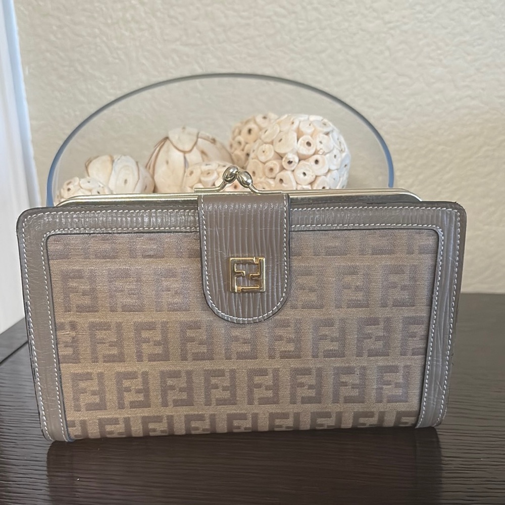 Fendi S.A.S. Roma Made in Italy Logo Canvas & Leather Kisslock Wallet